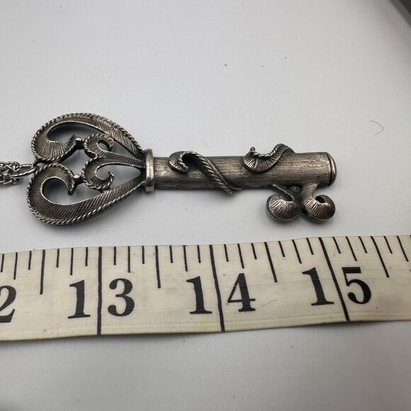 3/$30 Vintage Key Pendant Necklace Silver Ornate Scroll Design Long Chain 30" - Picture 12 of 14